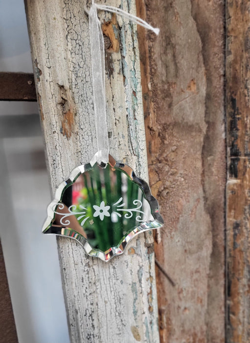 54076 (1305) - Etched Mirror Ornament X6