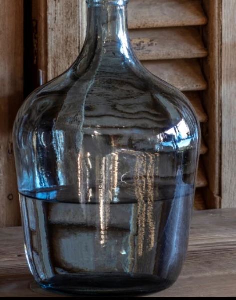 PHDEAC200155 (29633) - Demi John Glass Bottle Small